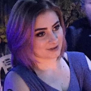 Meet your Posher, Savannah